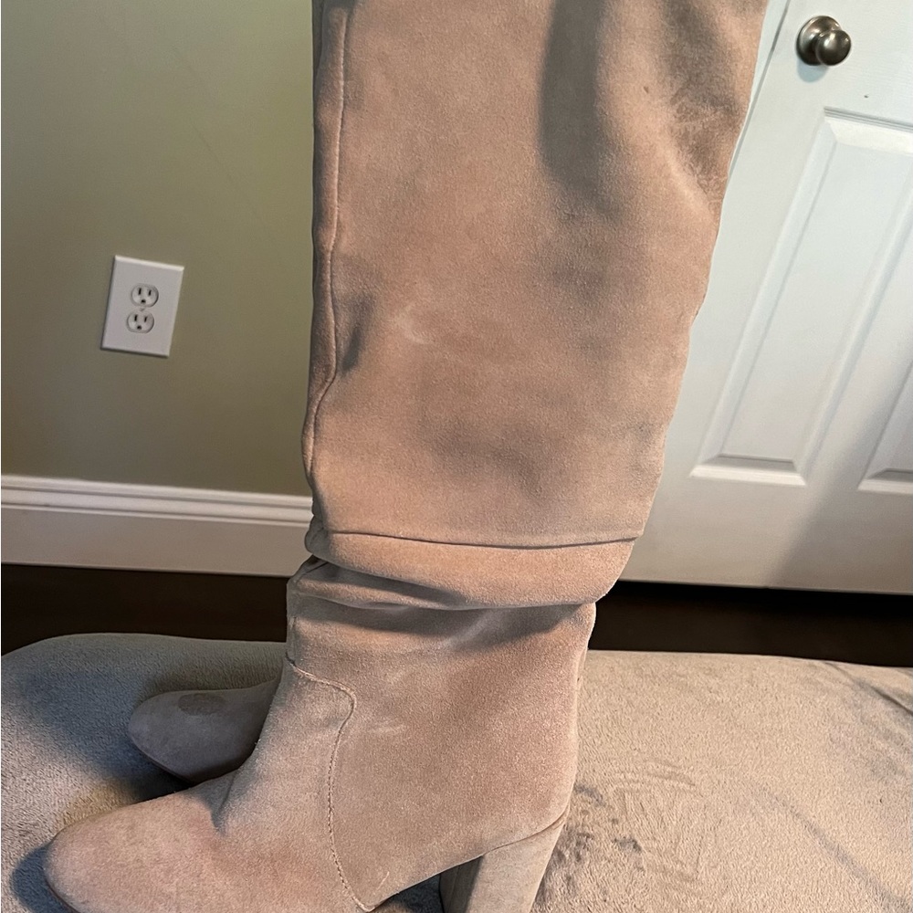Steve Madden Sagan Women’s Tan Suede & leather Tall Slouchy Boots
